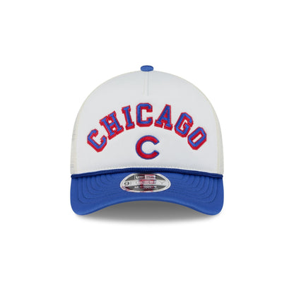 Chicago Cubs Chrome Arch 9FORTY M-Crown A-Frame Trucker Hat