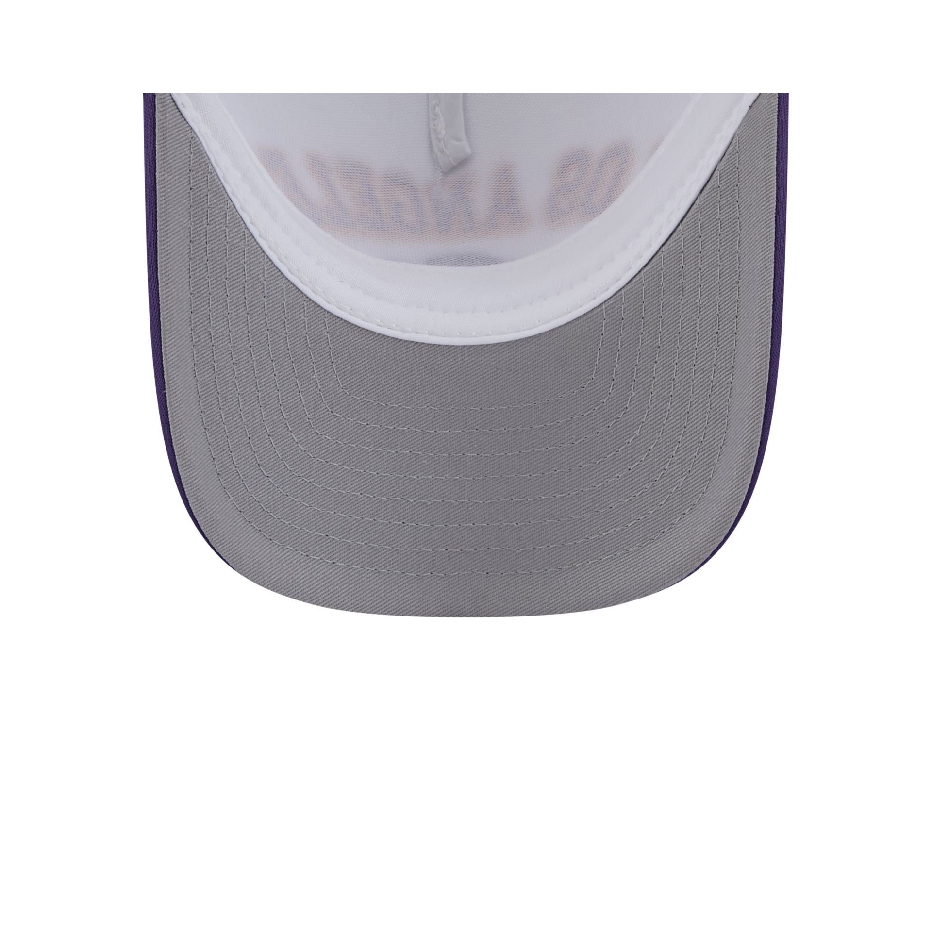 Los Angeles Lakers Chrome Arch 9FORTY M-Crown A-Frame Trucker Hat