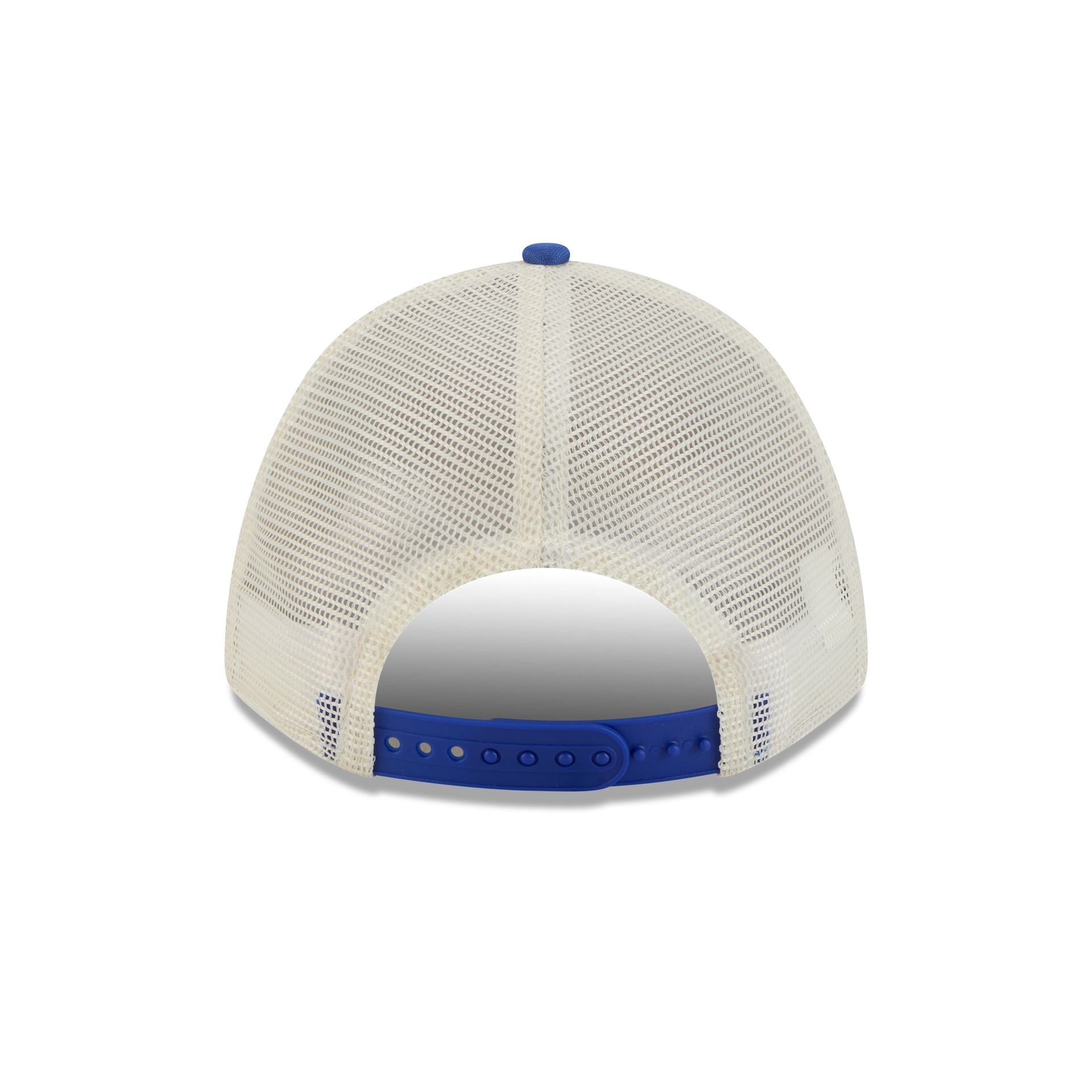New York Knicks Chrome Arch 9FORTY M-Crown A-Frame Trucker Hat