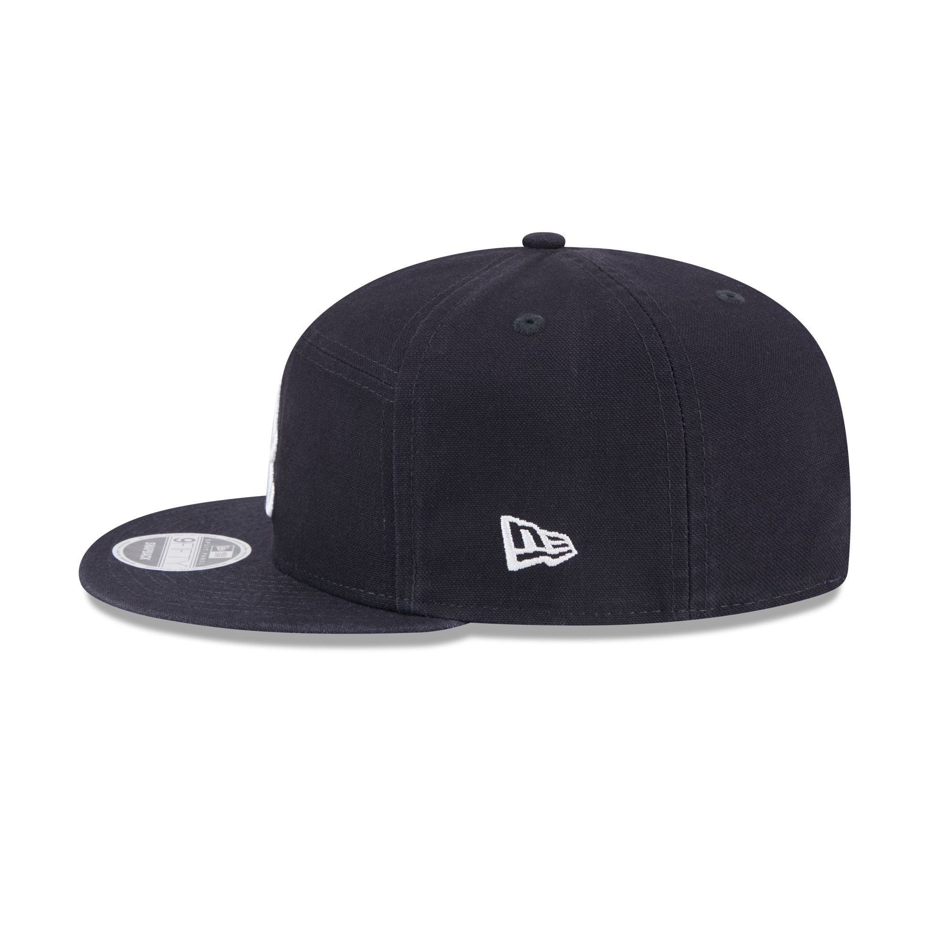 Atlanta Braves Cotton Canvas Split Panel 9FIFTY Trucker Hat