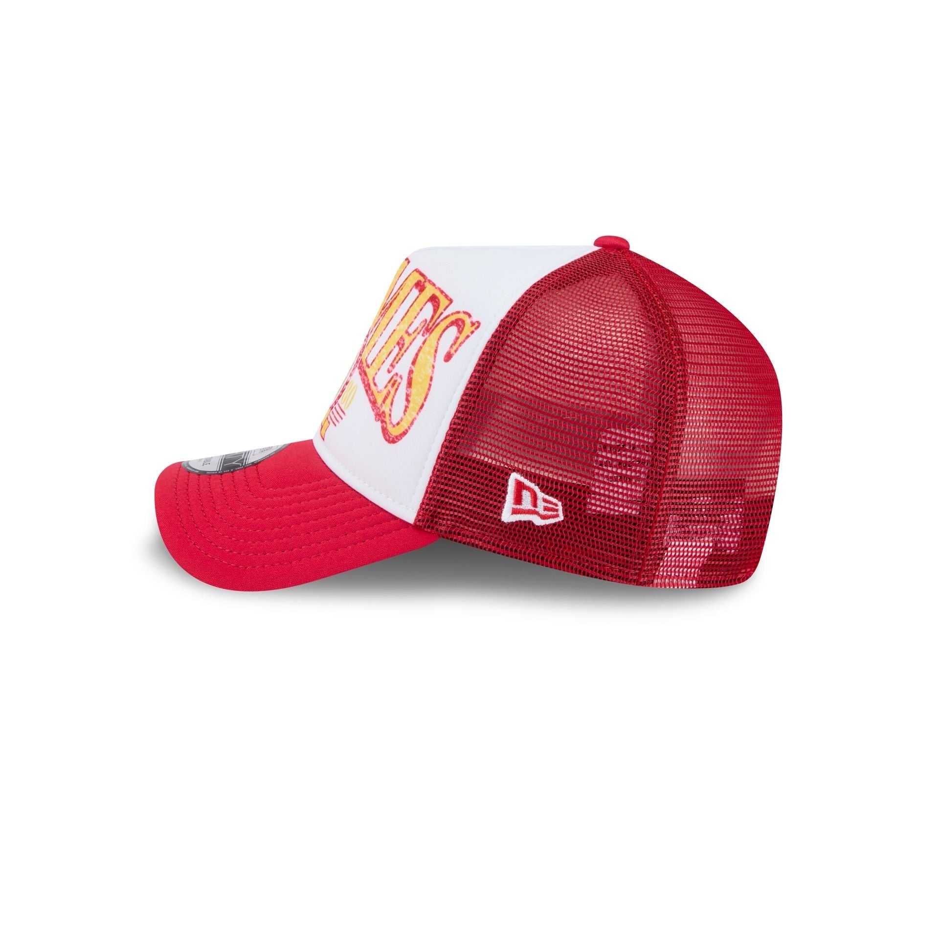 Calgary Flames Distressed 9FORTY A-Frame Trucker Hat
