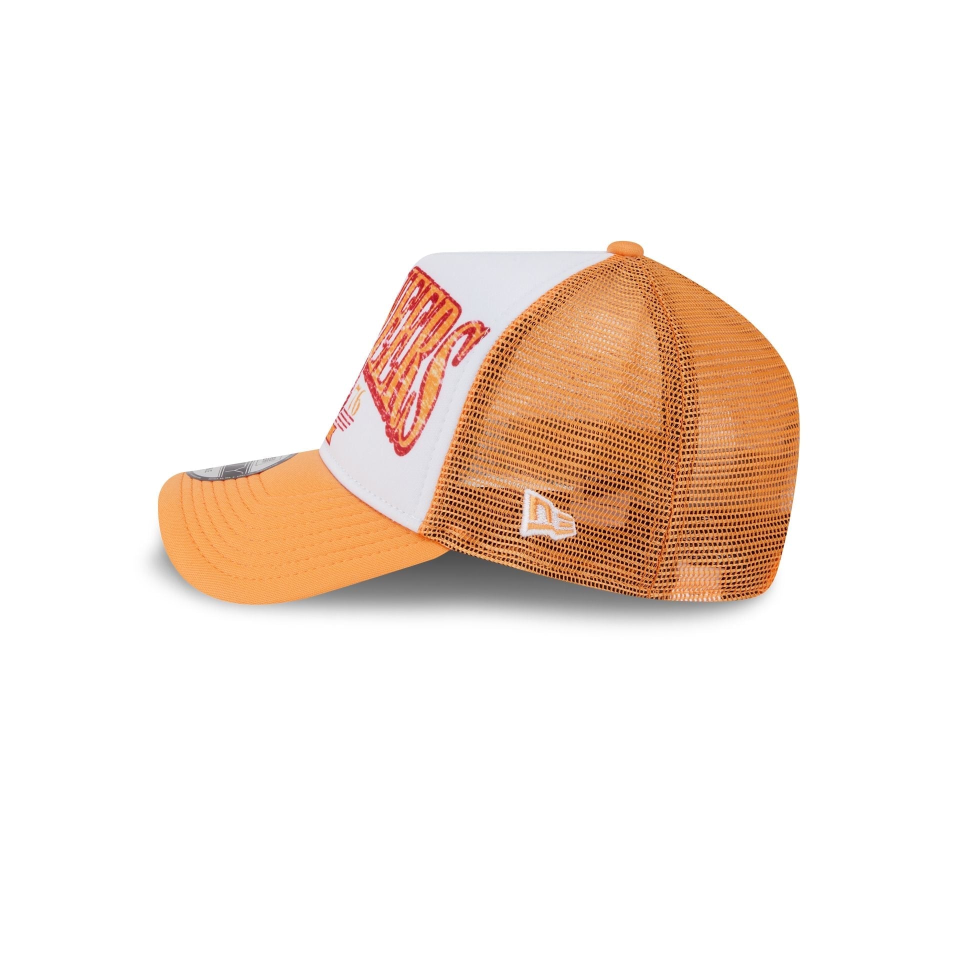 Tampa Bay Buccaneers Distressed 9FORTY A-Frame Trucker Hat