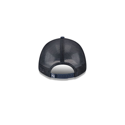 New York Yankees Kids Painted 9FORTY A-Frame Trucker Hat