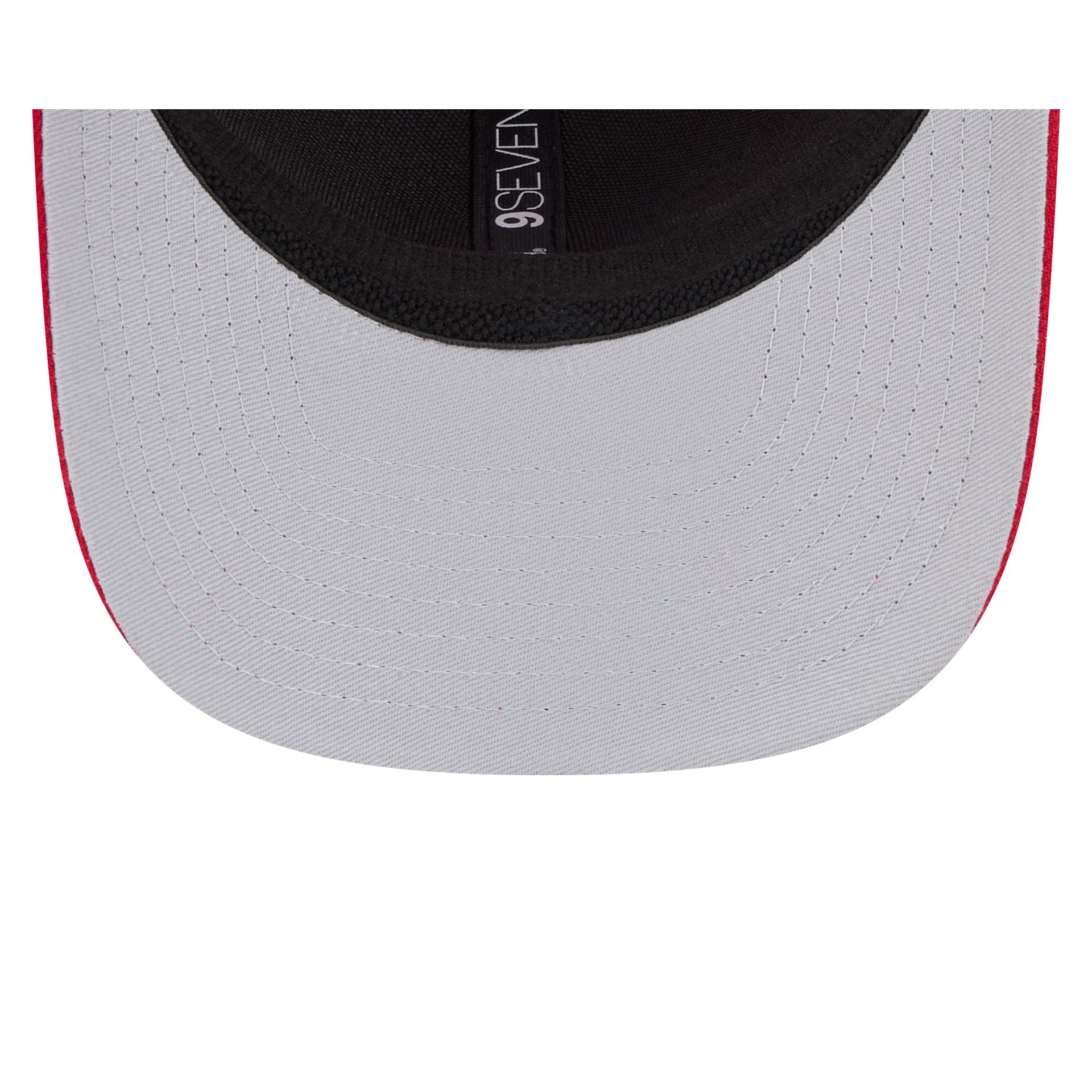 Calgary Stampeders Simple 9SEVENTY Trucker Hat