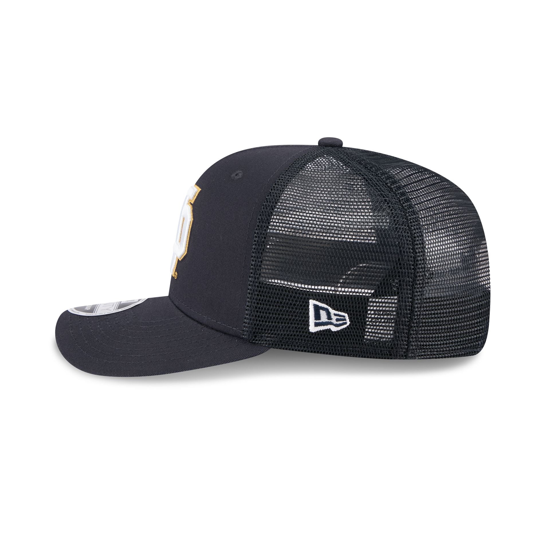 Notre Dame Fighting Irish Simple 9SEVENTY Trucker Hat