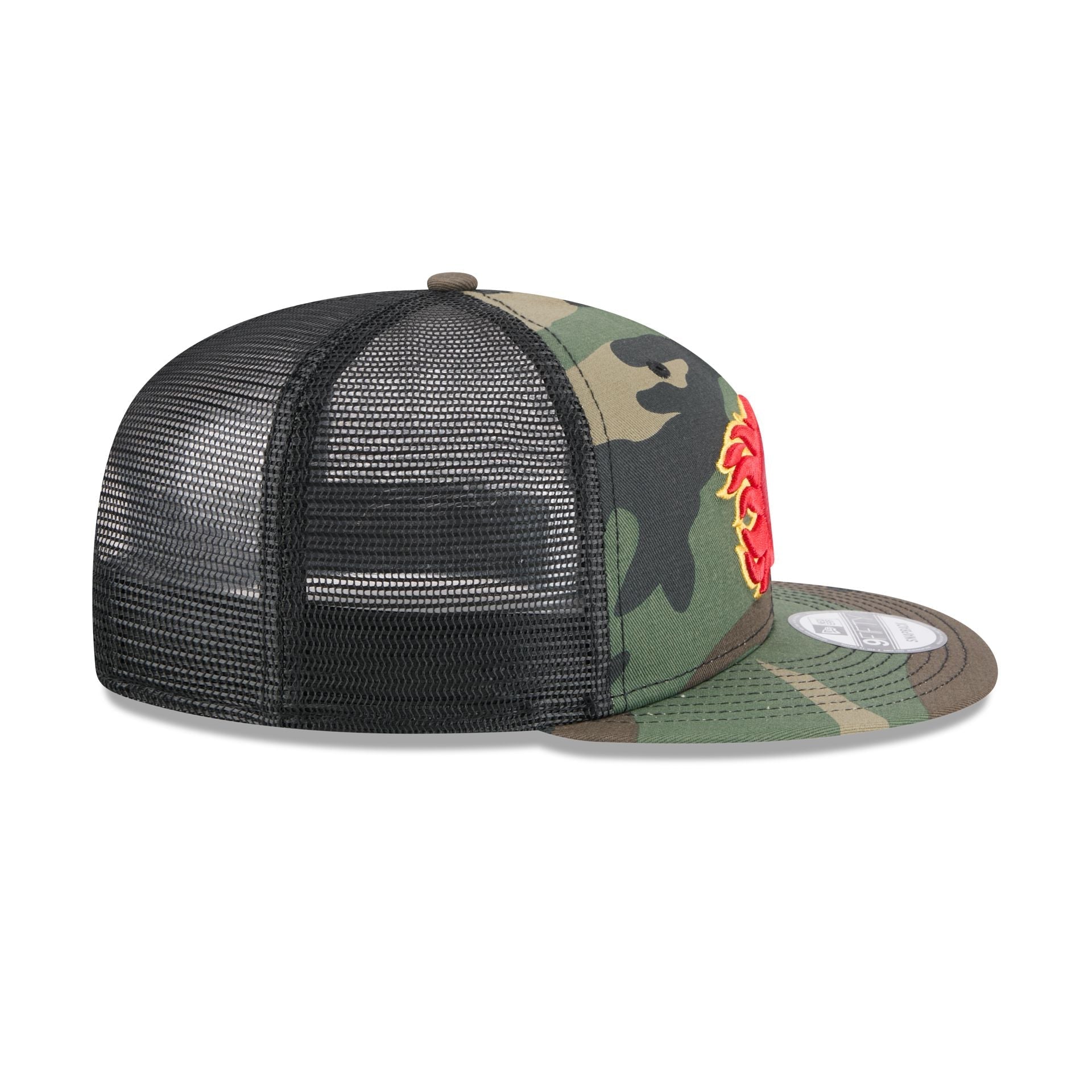 Calgary Flames Camo 9FIFTY Trucker Hat