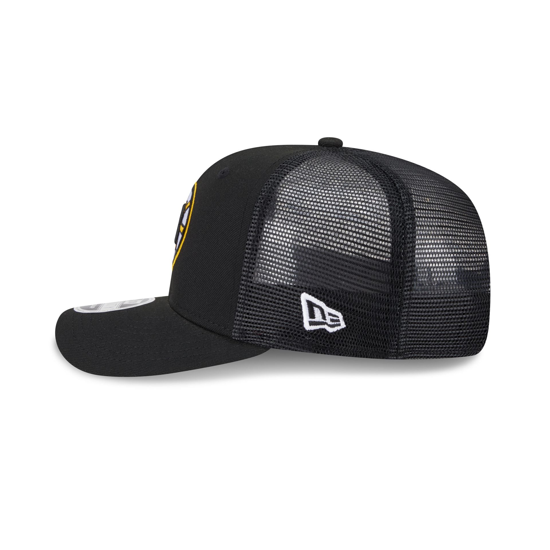 Boston Bruins Simple 9SEVENTY Trucker Hat