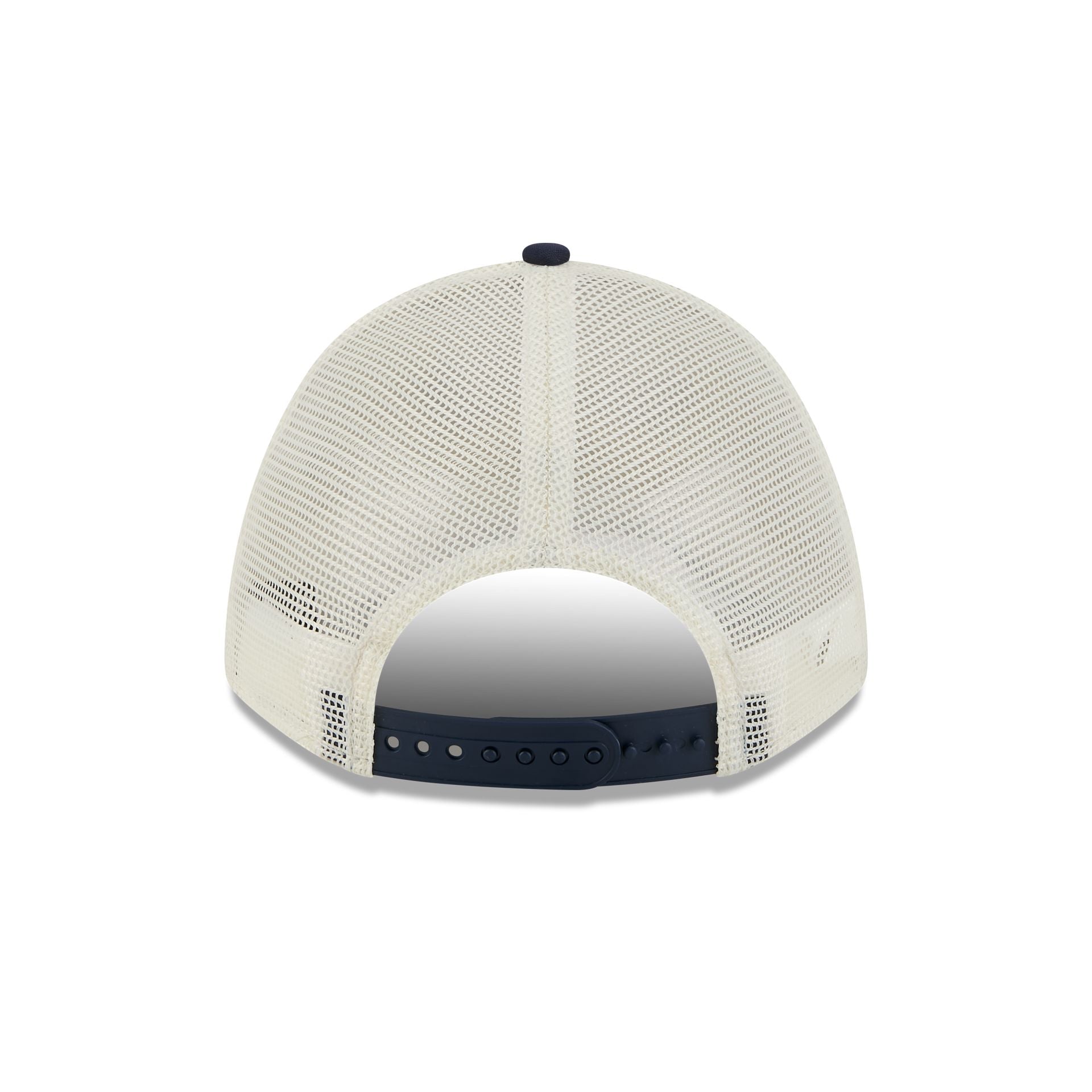 Connecticut Huskies Chrome Arch 9FORTY M-Crown A-Frame Trucker Hat
