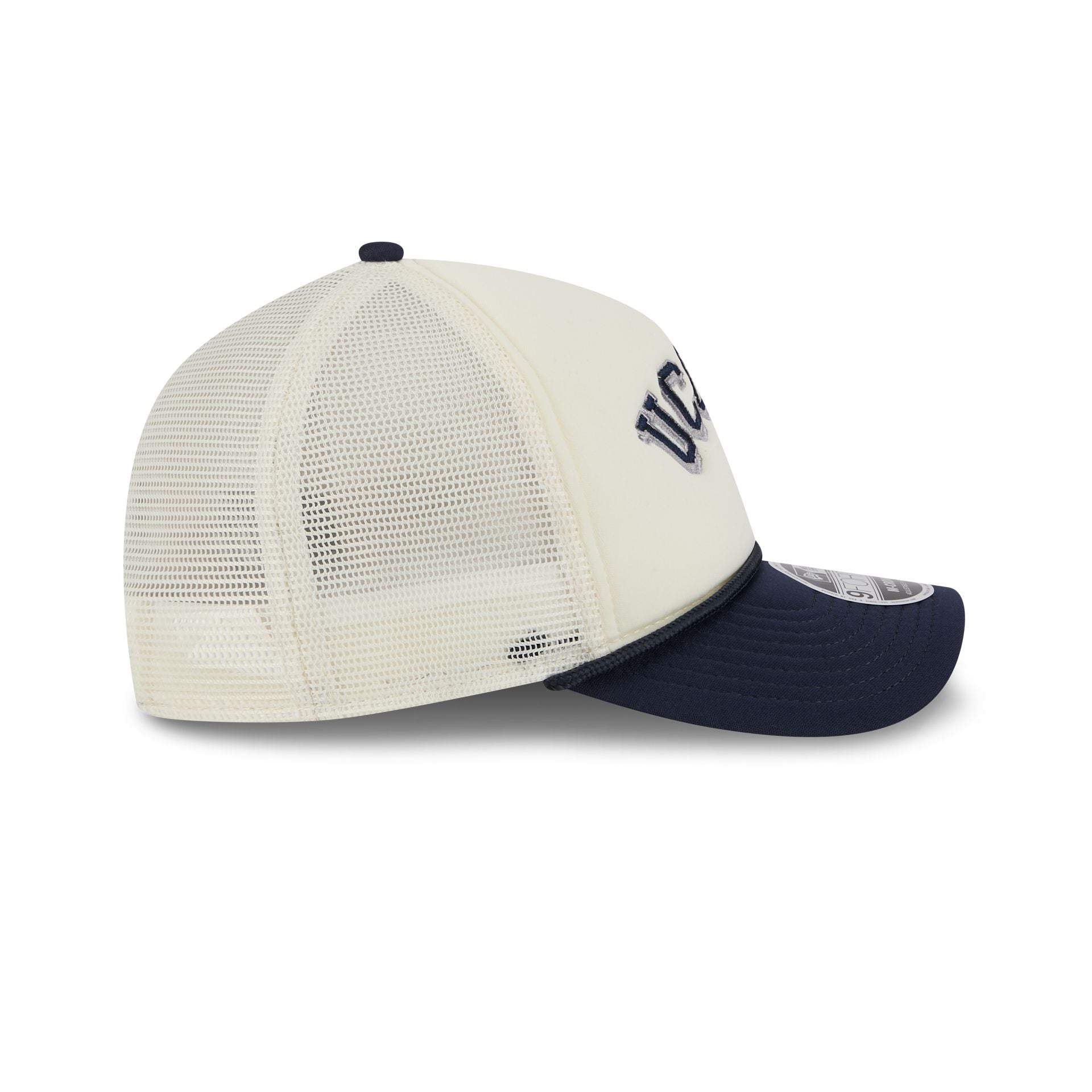 Connecticut Huskies Chrome Arch 9FORTY M-Crown A-Frame Trucker Hat