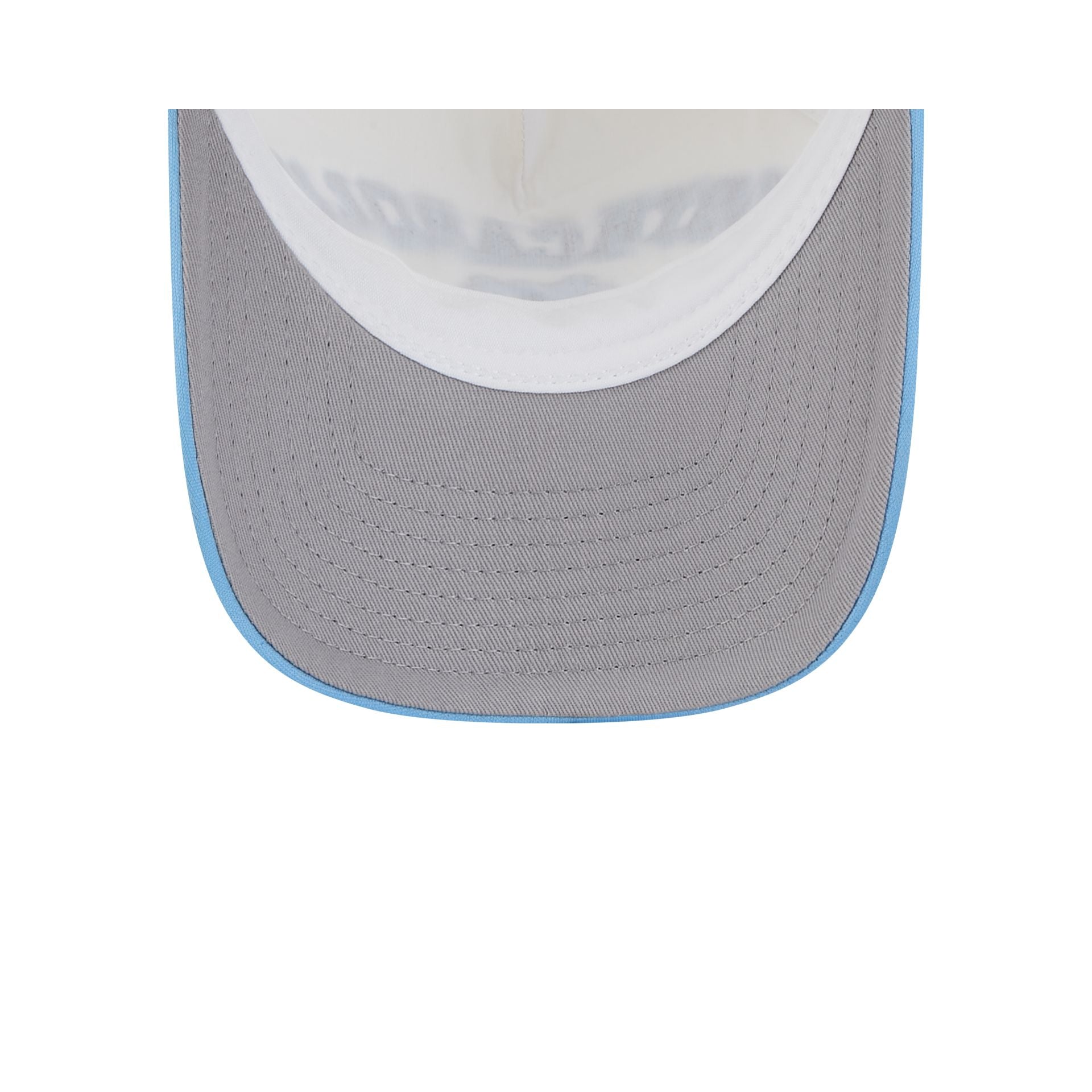 North Carolina Tar Heels Chrome Arch 9FORTY M-Crown A-Frame Trucker Hat