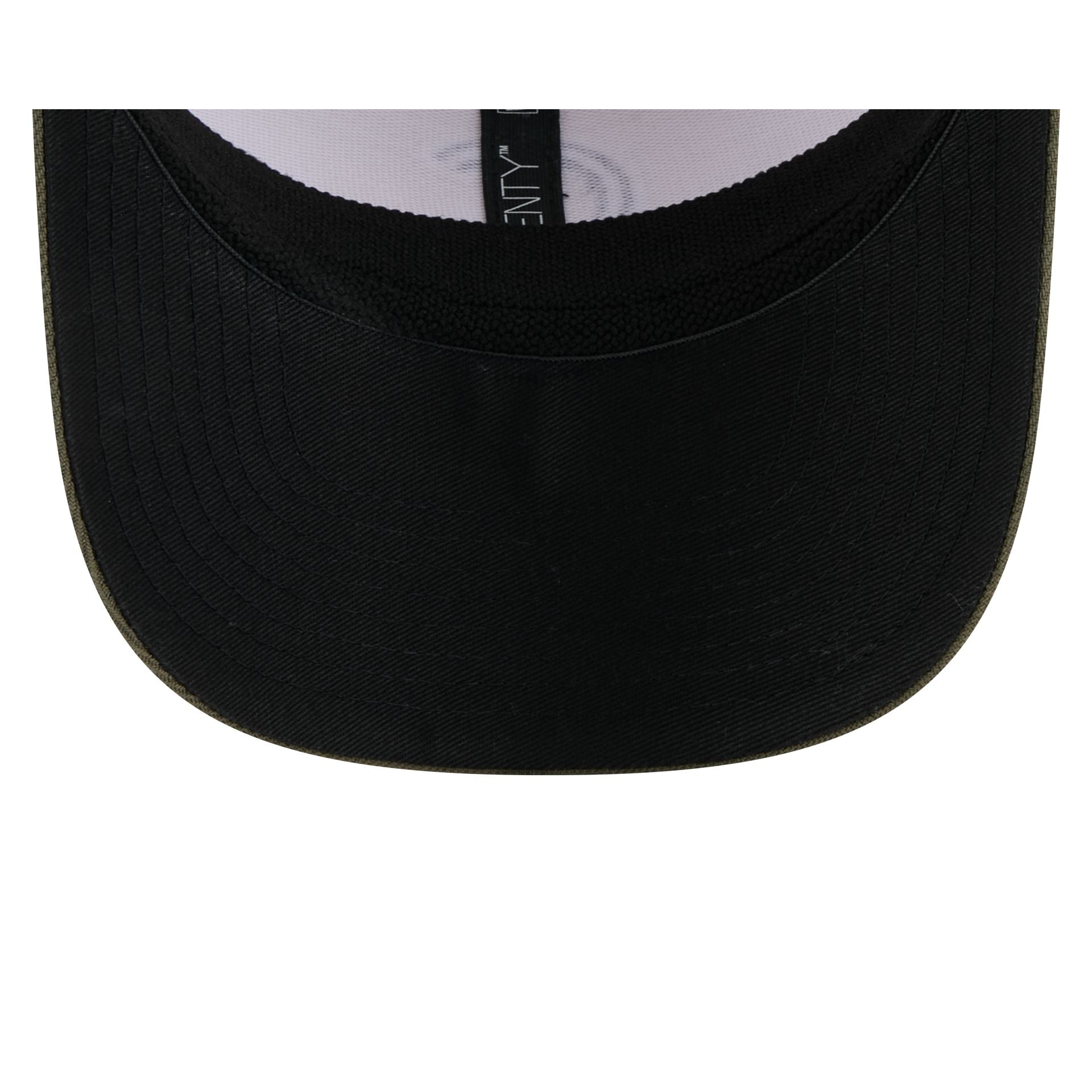 Chicago Cubs Armed Forces Day 2025 9SEVENTY Trucker Hat