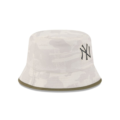 New York Yankees Armed Forces Day 2025 Reversible Bucket Hat