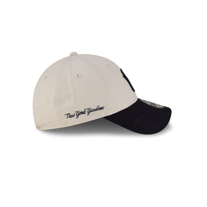 New York Yankees Side Script 9FORTY Adjustable Hat
