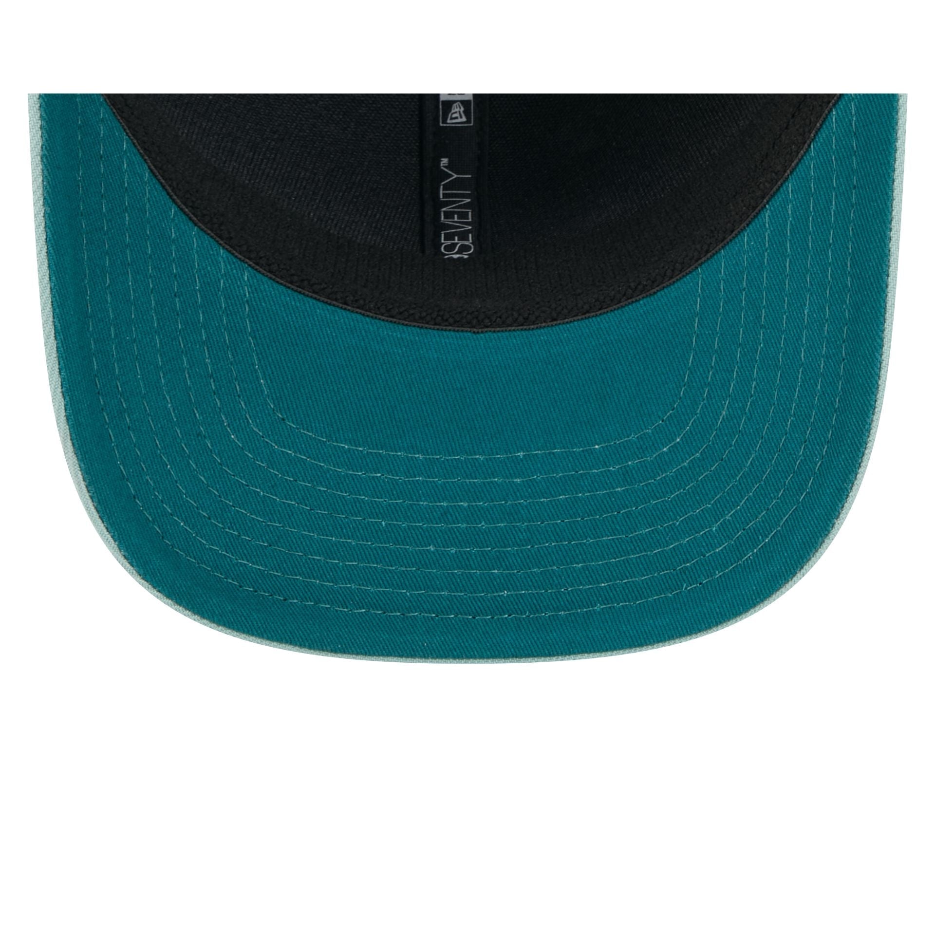 Brooklyn Nets Maroon 9SEVENTY Stretch-Snap Hat